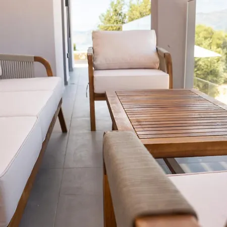Casa Ma - Contemporary Living