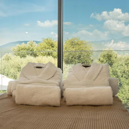 Casa Ma - Contemporary Living Βίλα Χελμάτα